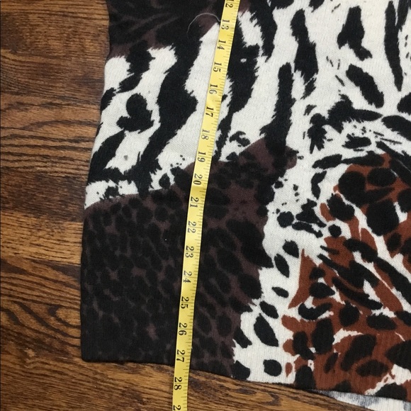 Vintage Animal Print Sweater - Picture 5 of 8